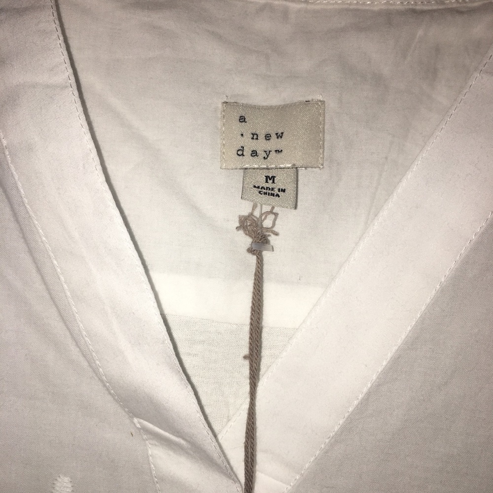 NWT A New Day Blouse - Picture 3 of 3